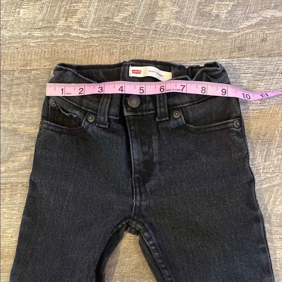 Signature by Levi Strauss Black Slim Fit Jeans - Picture 3 of 7